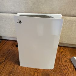 PS5 Disc Version, $100 Gift Card, Bluetooth Earbuds, And PS5 Headphones