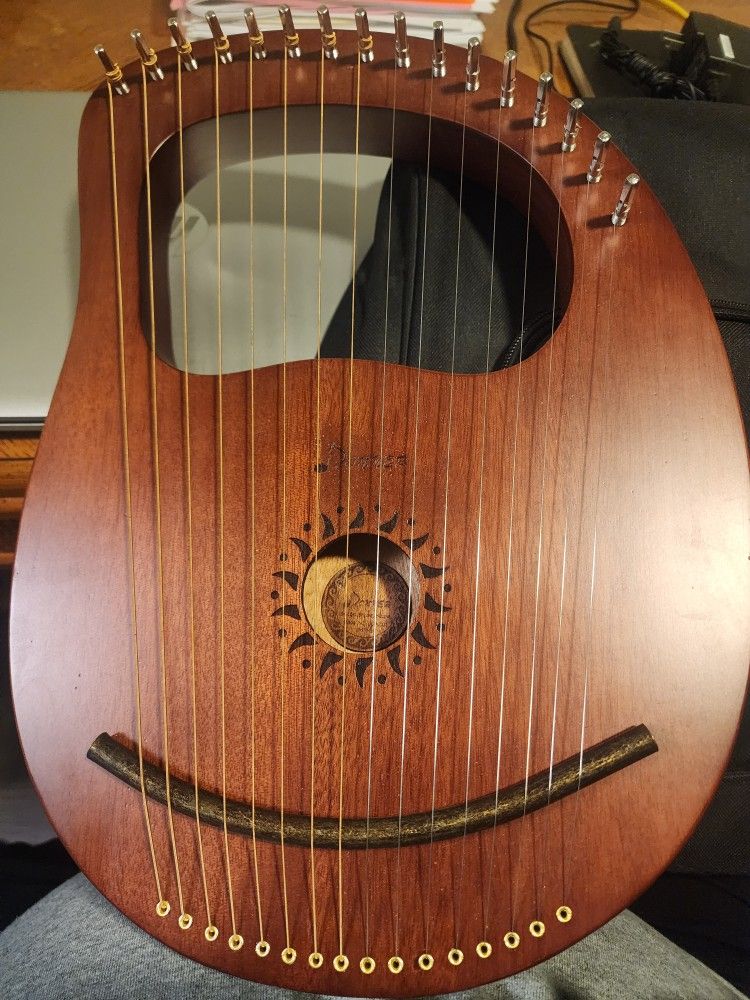 Donner 16 Metal String Lyre Harp