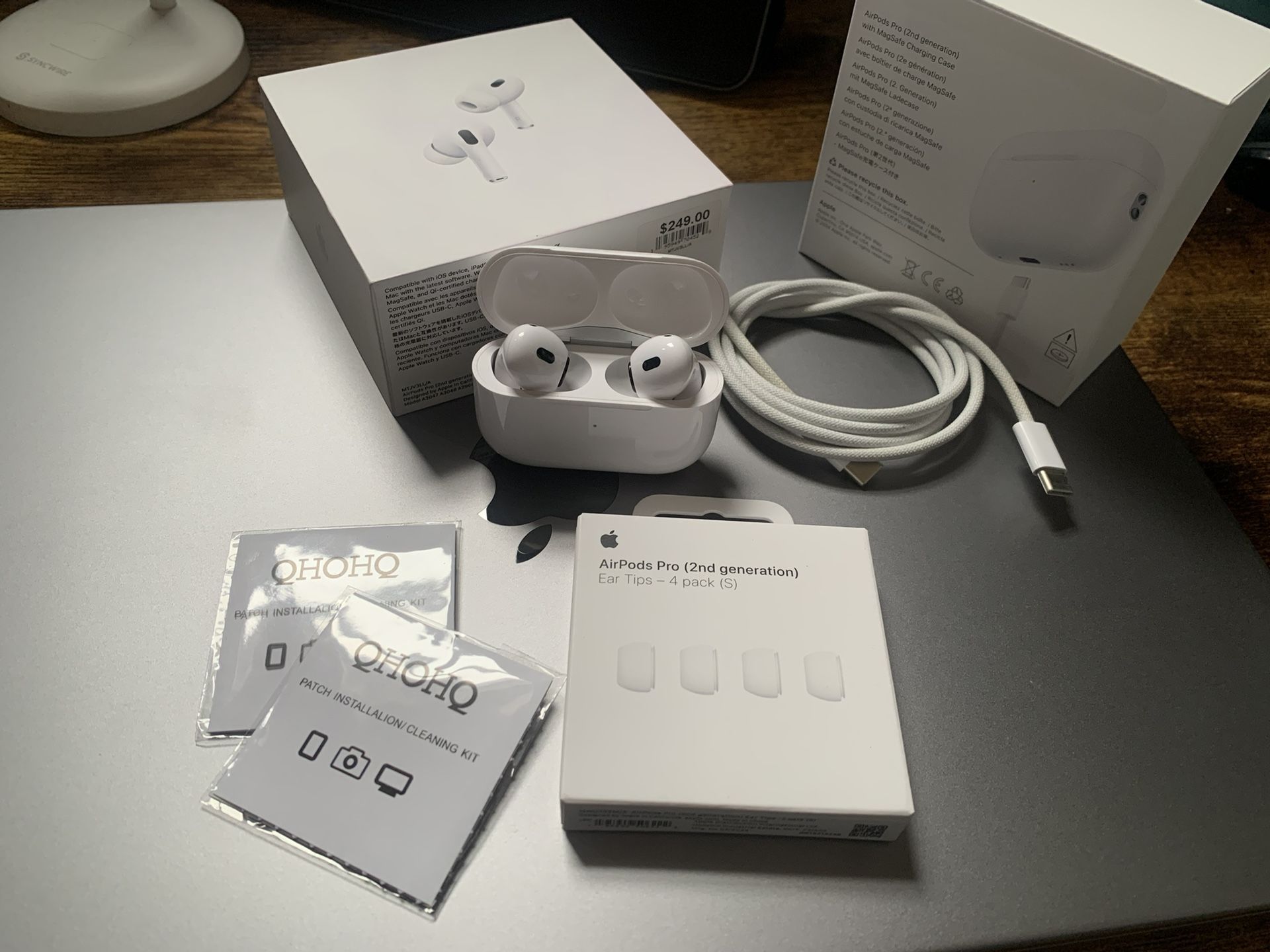 Original Apple AirPods Pro 2 With Wireless Charging Case