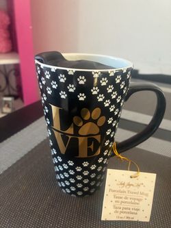 Paw print glass coffee mug new w tags $10