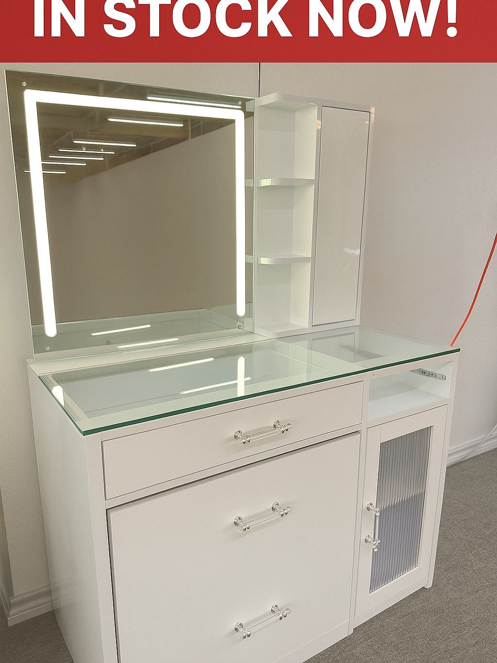 White Vanity With Chair Insert
