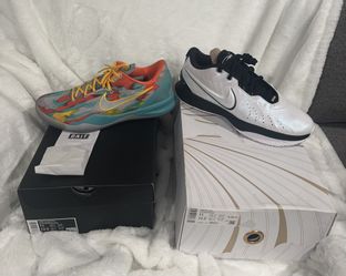 For sale Bothe Size 11us Please Read Below.
