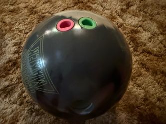 DV8 Trouble Maker Bowling Ball