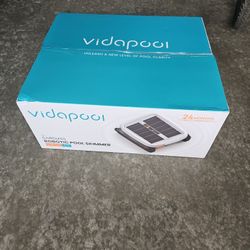 Robotic Pool Skimmer - Vidapool NEW - Cordless Solar