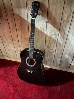 Acoustic Guitar Johnston