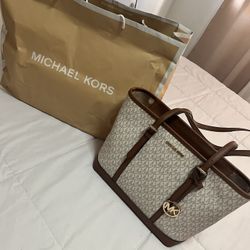 MK Purse