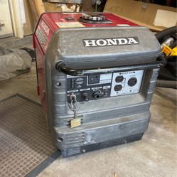 Honda EU 3000is generator