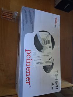 2 sets of brand new speakers in the box.s