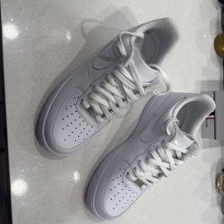 Nike Airforce 1’s (White)