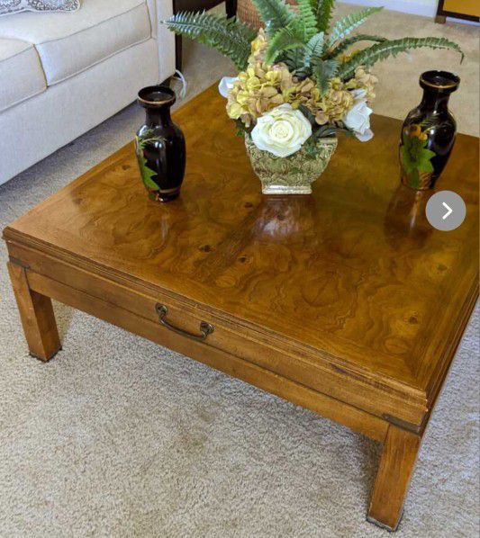 Coffee Table by Lane Furniture (Altavista Virginia Maid Collection)
