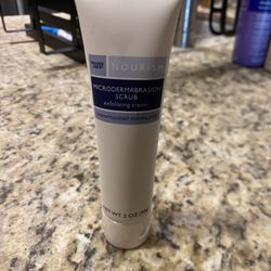 Trader Joe's Nourish Microdermabrasion Scrub Exfoliating Cream 2 oz (56 g )