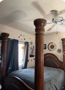 Queen bedroom set