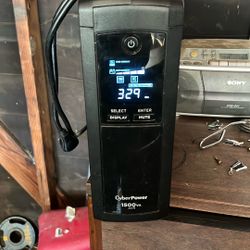 Cyber Power 1500va AVR