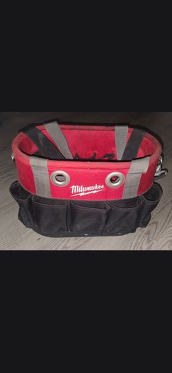 Milwaukee Underground Oval Bag