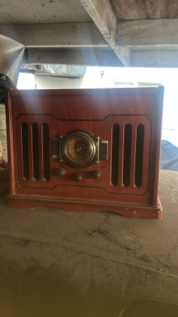 Old school record player