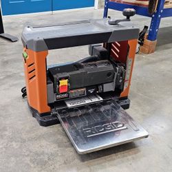 Ridgid 13inch Benchtop Planer