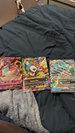 3 jumbo Pokémon cards