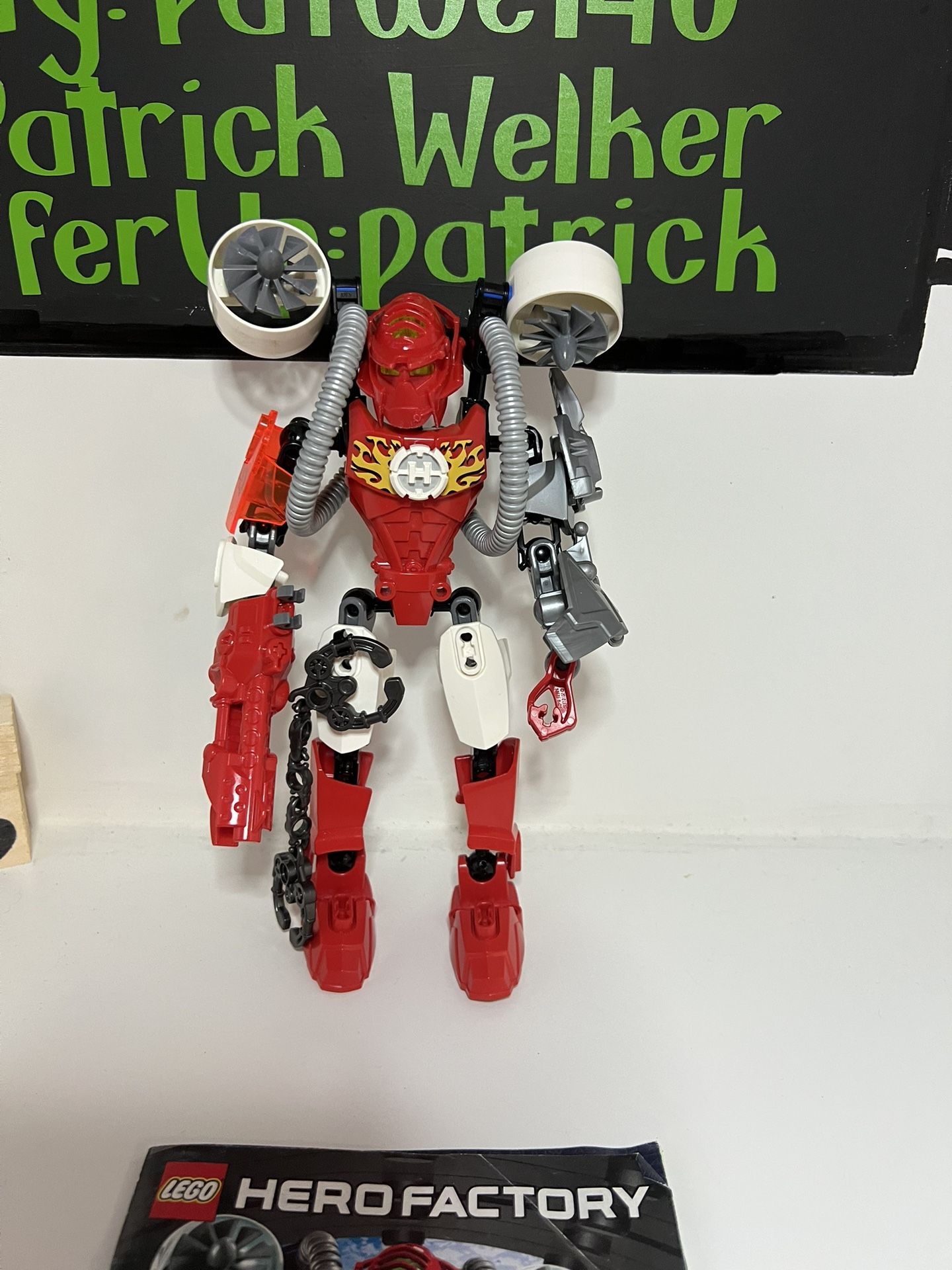 6293 LEGO HERO Factory Furno