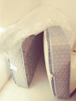 Colchones nuevos twins nuevoos con cama