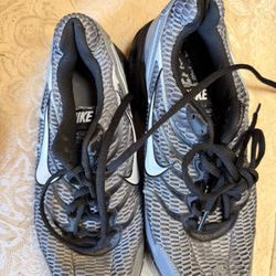 Nike Air Shoes 8.5 