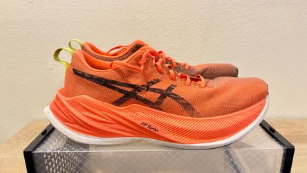 Asics Superblast