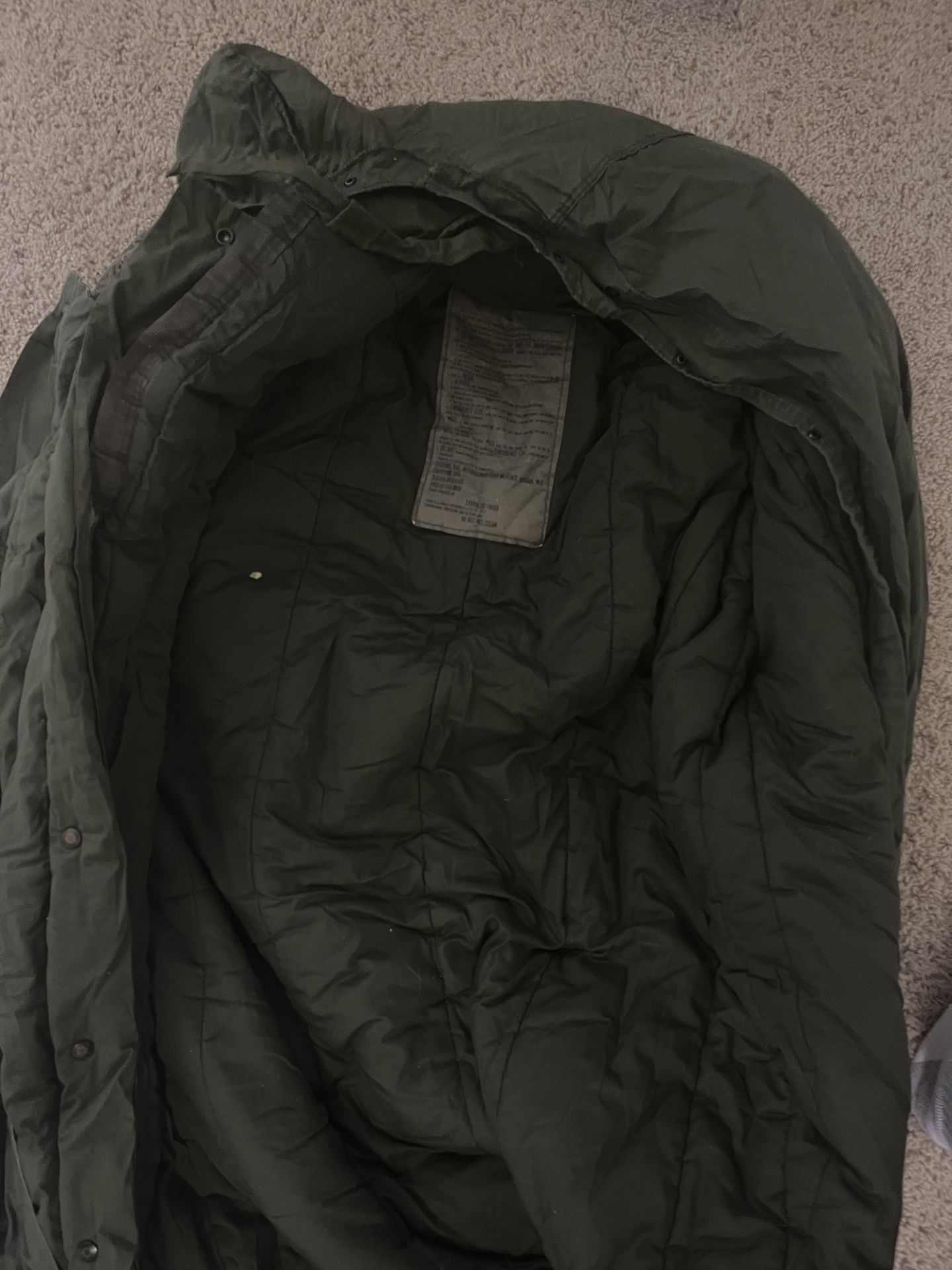 Vintage U.S. Army Intermediate Cold Weather Sleeping Mummy bag M-1945 Cover OD Green Camp Hunt Fish