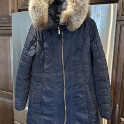 Górskie Womens Jacket Retail Priceat The Store Is $1590