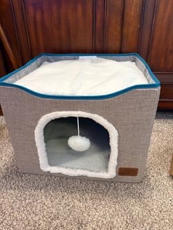 Bedsure 2-in-1 Cat Cave Bed with Cushion