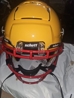 Schutt Helmet W/Visor $200