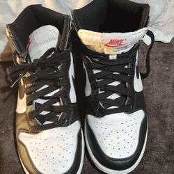 Nike Shoes Size 8.
