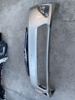2012-2014 Toyota Camry LE front bumper