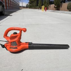 Leaf Blower- Black And Decker