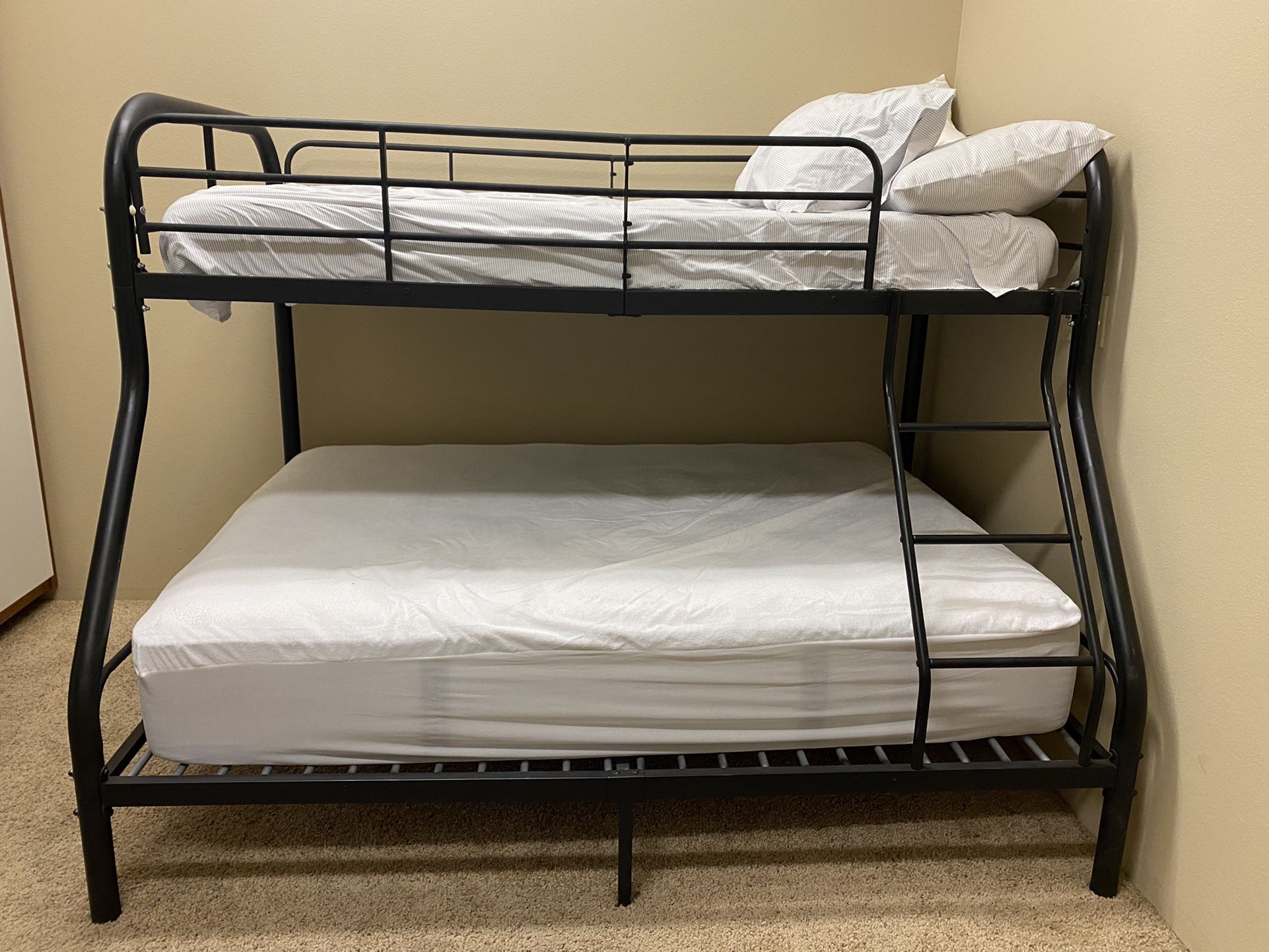 Black Metal Twin Over Full Bunk Bed (with Twin Mattress!)