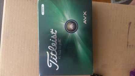 Titleist AVX White Golf Balls