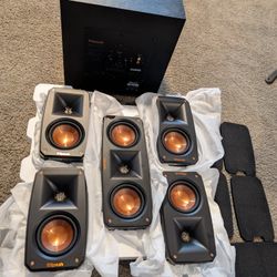 Klipsch Reference Theater Pack
5.1 Surround Sound System