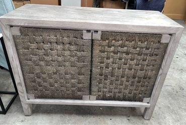 Kincaid Furniture Trails Livingston Console
