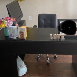 Black L Shape Desk