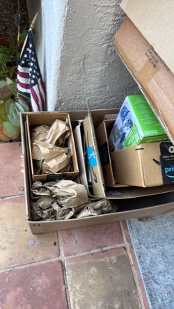 Free boxes and paper - goes in recycle tomorrow