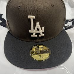 LA Fitted 2 Tone