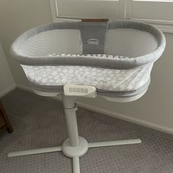 halo Bassinet Swivel Sleeper