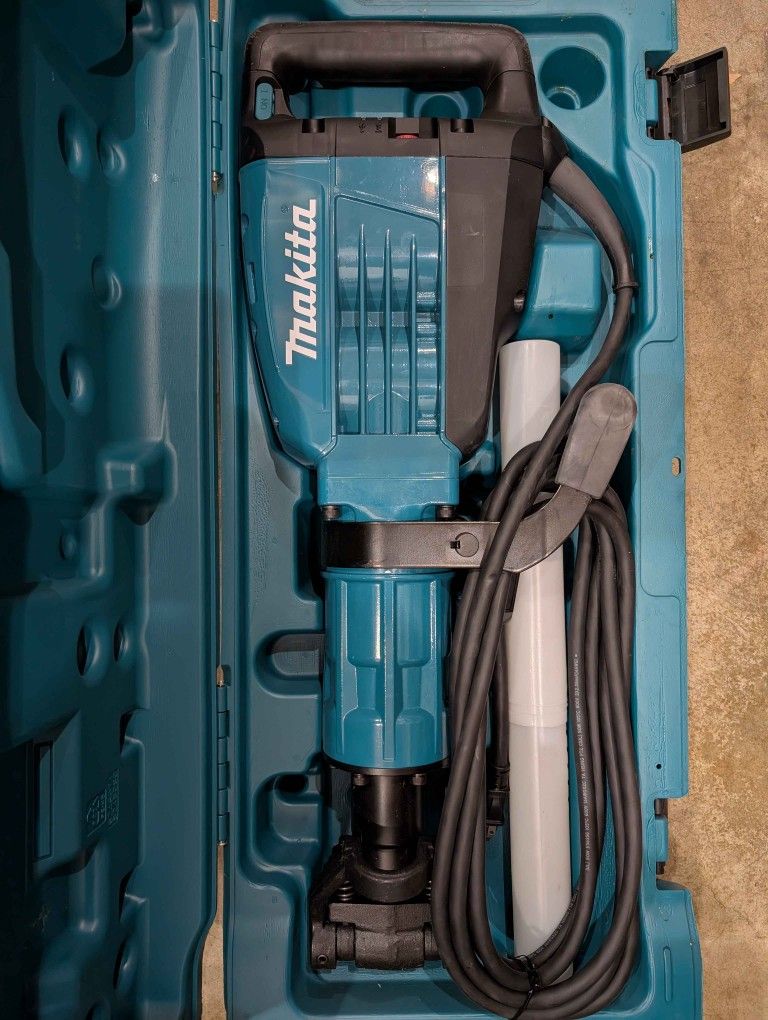 HM1307CB Hex Makita Jack Hammer New