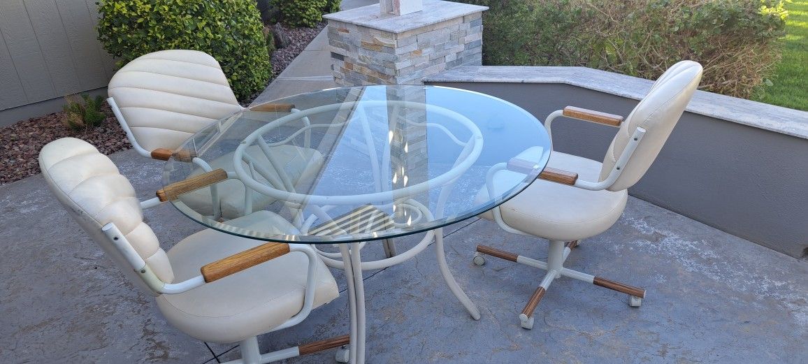 Dining Table And 3 Chairs