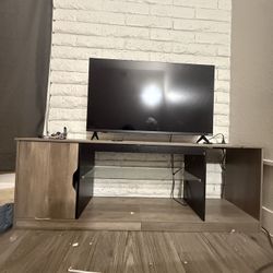 Tv And Stand Vizio 