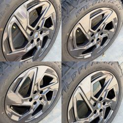 Crosstrek 18” OEM Wheels TPMS sensors with Falken Wildpeaks AT Trails - new condition