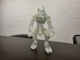RARE Joyride Studios Halo 2 Cloaked Arbiter Action Figure