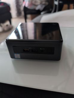Microsoft Intel Nuc i3 core 8th gen.
