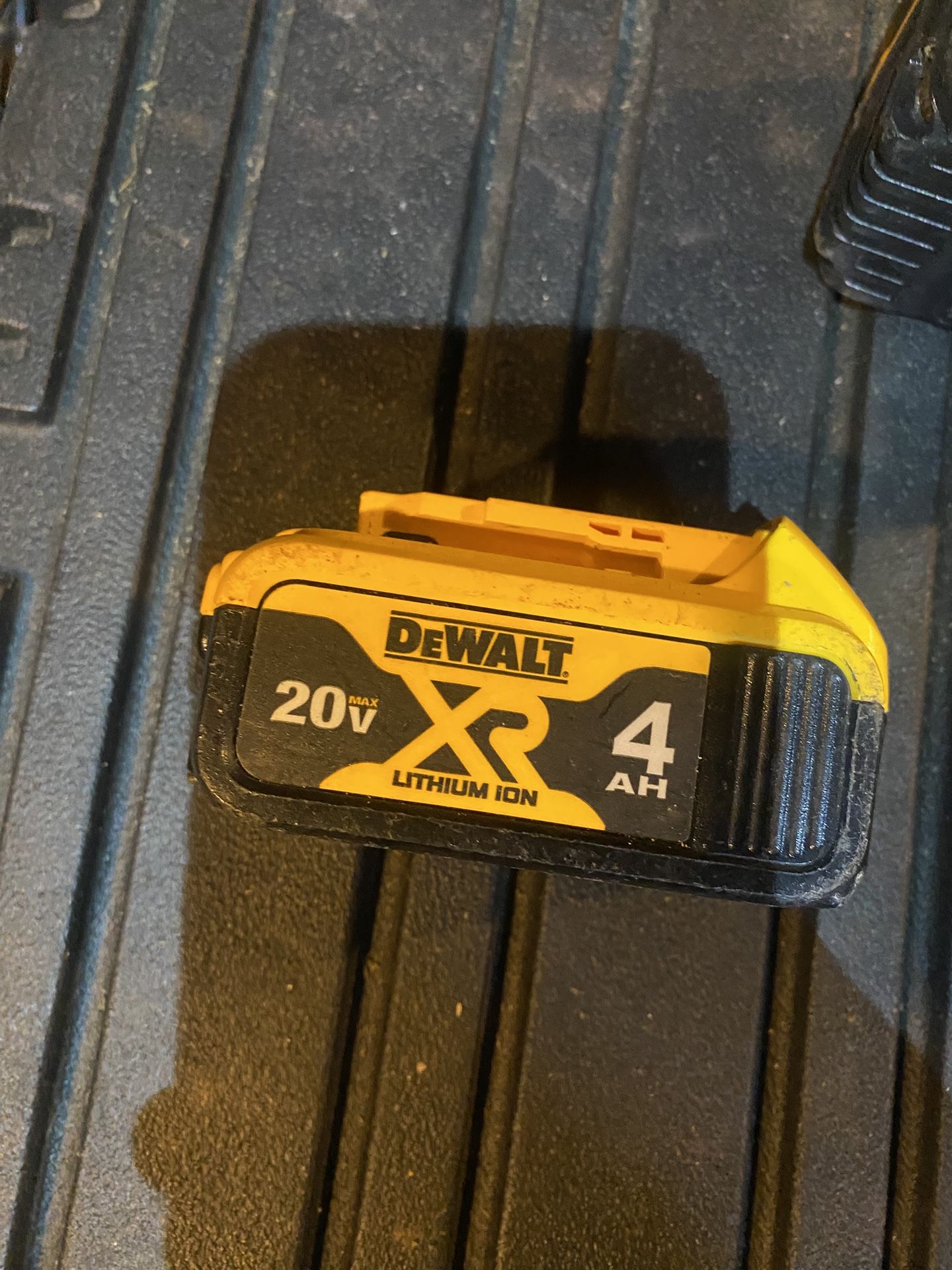 Dewalt 20v Max 4ah Battery 