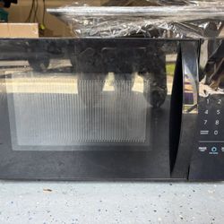 Small Microwave 