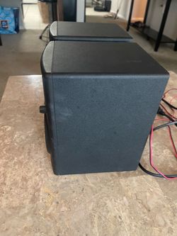 Mackie cr-4 powered studio monitor