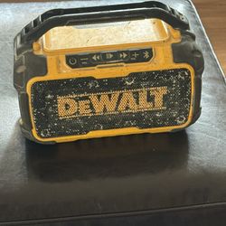 De Walt Bluetooth Speaker 